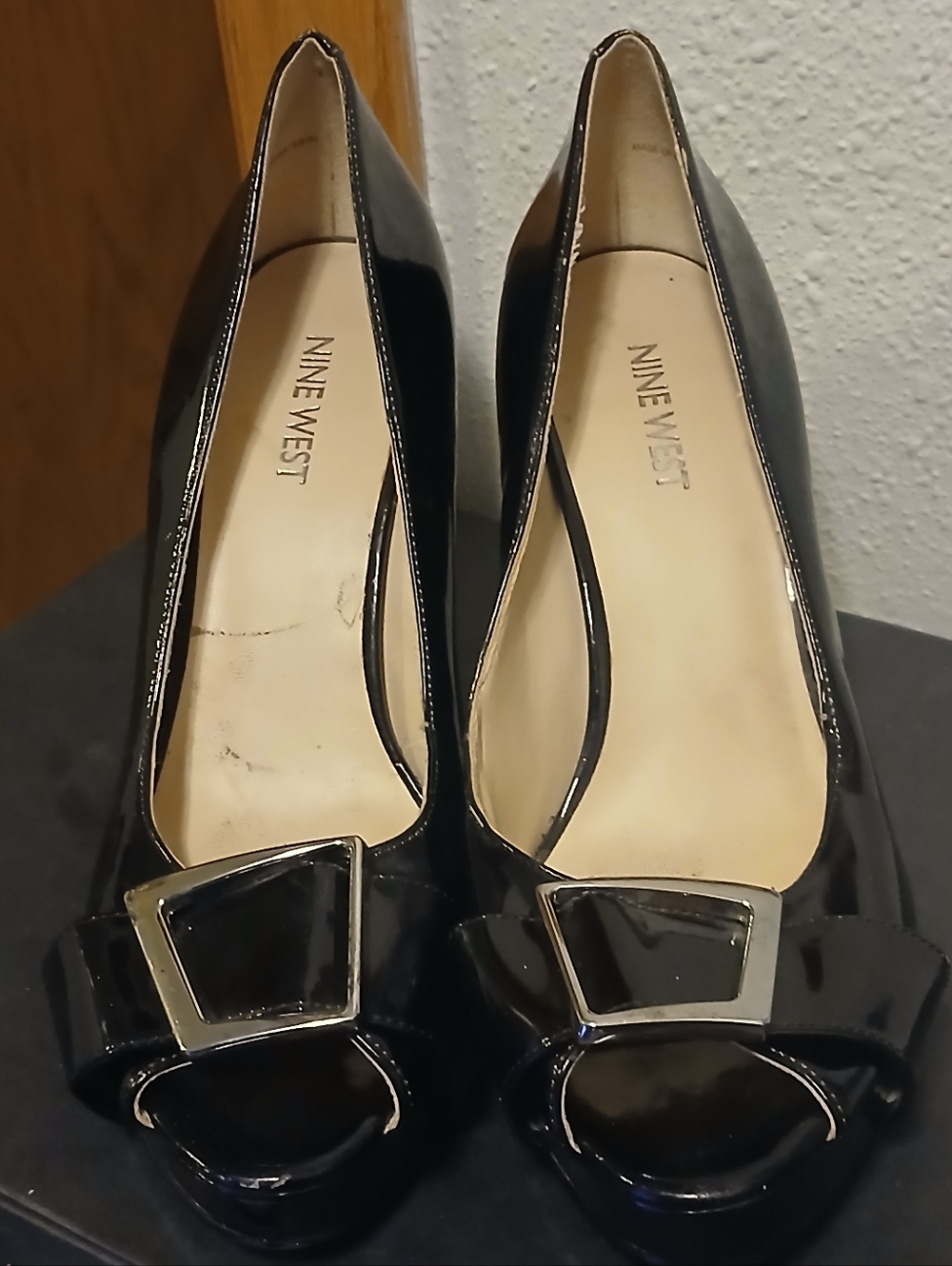 Nine West Black Patent Cassilina Peep Toe Pumps with Buckle Detail Size 8M
